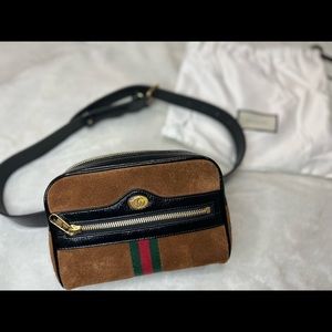 GUCCI
Suede Small Ophidia Belt Bag